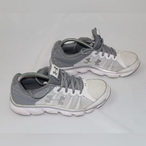 Women’s Under Armour  Assert 6